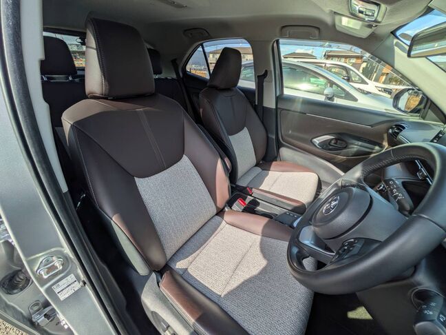 自社ローンや信用回復ローンに対応しております。審査が通らなかった方や不安のある方も、状況に応じて無理のないプランをご提案いたします。お気軽にご相談ください。