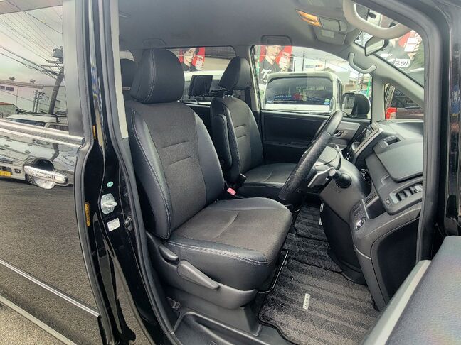 すぐにご来店頂けない場合や遠方にお住まいの方、車両状態の詳細が知りたい方はお気軽にご連絡下さい♪