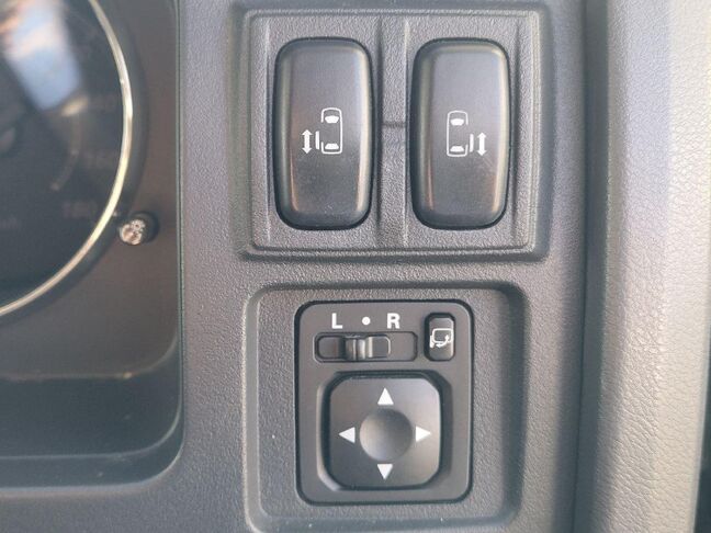 すぐにご来店頂けない場合や遠方にお住まいの方、車両状態の詳細が知りたい方はお気軽にご連絡下さい♪