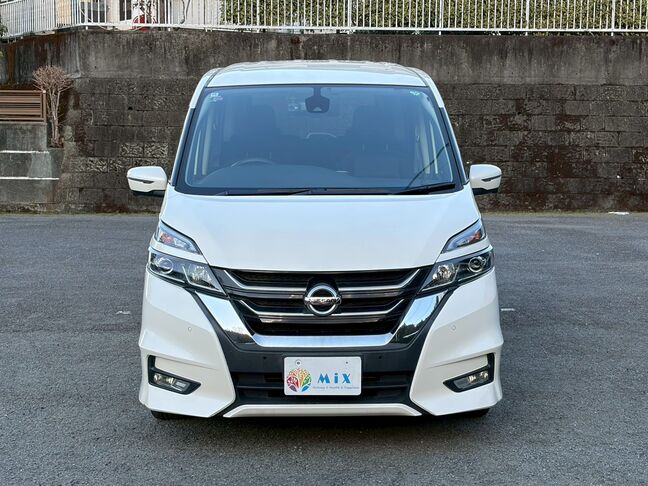 【廃車の無料引取り】当社は他社で購入された場合でも走行不能車や廃車の無料引き取り大歓迎です。「LINEでお問い合わせ」から車検証・車両の写真とご希望金額をお送りください