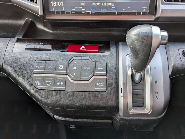 自社ローンや信用回復ローンに対応しております。審査が通らなかった方や不安のある方も、状況に応じて無理のないプランをご提案いたします。お気軽にご相談ください。