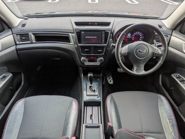 自社ローンや信用回復ローンに対応しております。審査が通らなかった方や不安のある方も、状況に応じて無理のないプランをご提案いたします。お気軽にご相談ください。