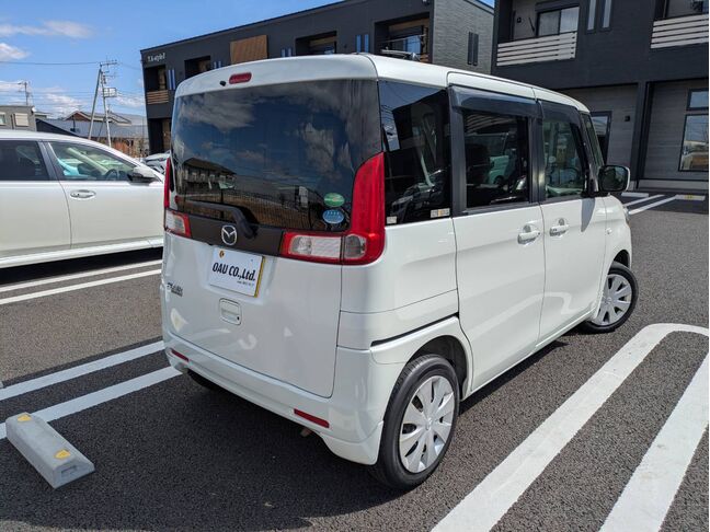 買取からの直販にて極限までこだわった仕入れで低価格を実現！！低価格で良質なお車を是非、ご覧ください。