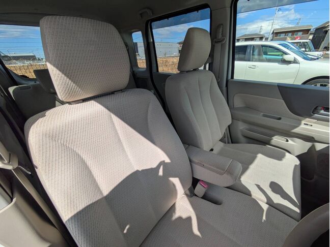 自社ローンや信用回復ローンに対応しております。審査が通らなかった方や不安のある方も、状況に応じて無理のないプランをご提案いたします。お気軽にご相談ください。