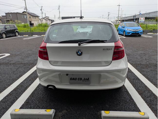 弊社オートローンは頭金・ボーナス払い不要最長120回まで可能となっております！審査だけでも構いませんのでお気軽にご相談下さい。