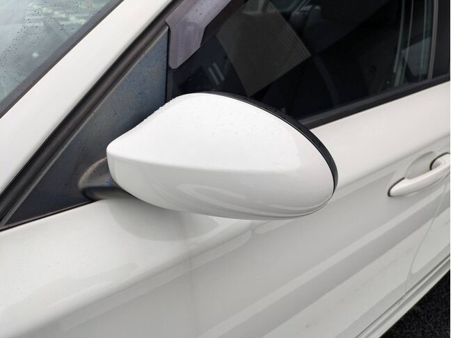 電車でお越しの際は、TXみどりの駅が最寄りとなります。事前にお電話頂ければお迎えに参ります。