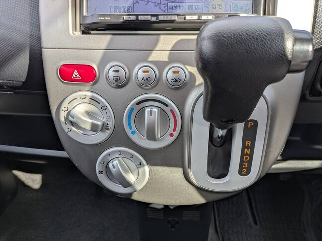 自社ローンや信用回復ローンに対応しております。審査が通らなかった方や不安のある方も、状況に応じて無理のないプランをご提案いたします。お気軽にご相談ください。