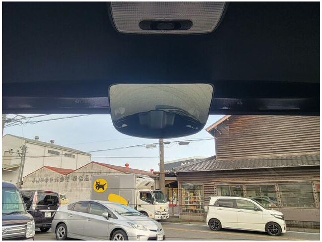 当店のお車をご覧いただきましてありがとうございます。お車についてのご質問やお見積りのご依頼、ご購入にあたってのご相談などお気軽にお問い合わせ下さい！