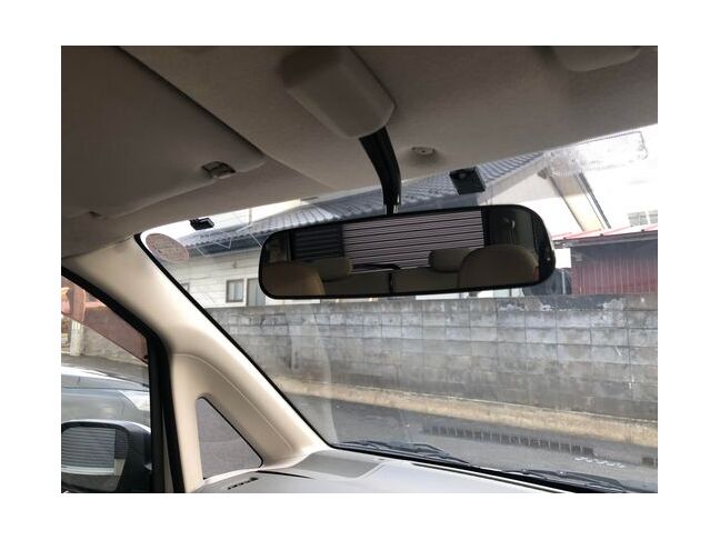 見やすいルームミラーです♪