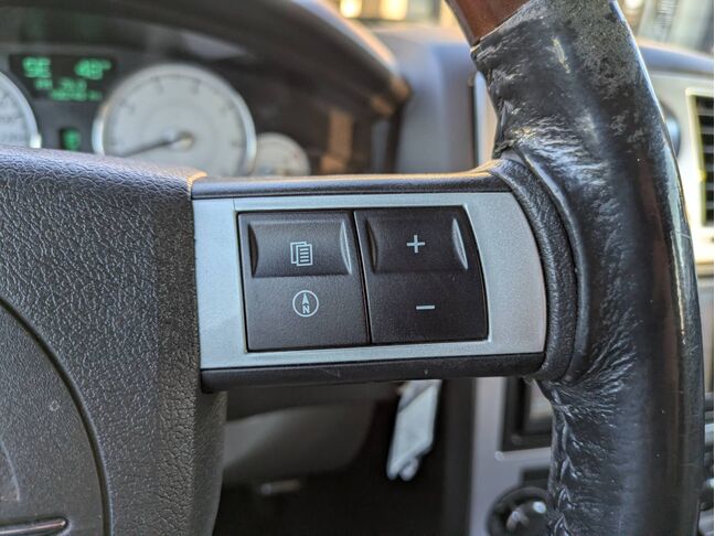 自社ローンや信用回復ローンに対応しております。審査が通らなかった方や不安のある方も、状況に応じて無理のないプランをご提案いたします。お気軽にご相談ください。