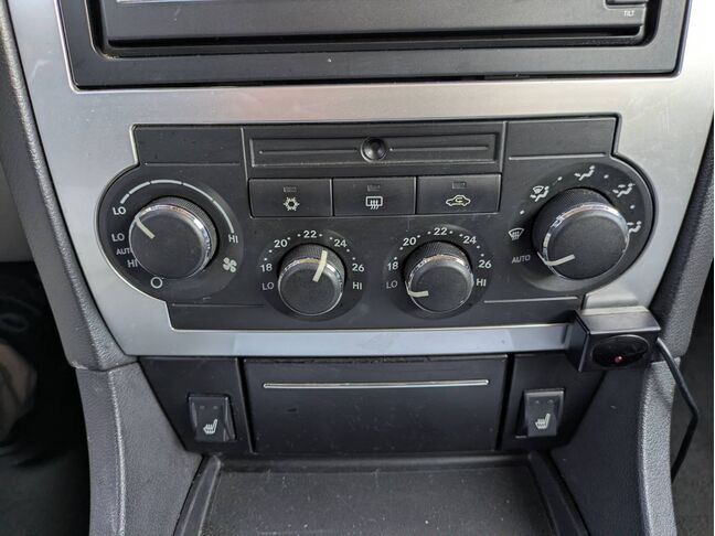 自社ローンや信用回復ローンに対応しております。審査が通らなかった方や不安のある方も、状況に応じて無理のないプランをご提案いたします。お気軽にご相談ください。