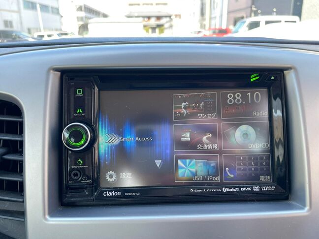 ワンセグTVやBluetoothにも対応した便利なナビ付きです★