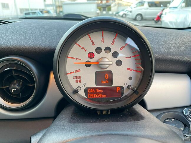 走行距離は90,654km！まだまだ活躍できる1台です♪