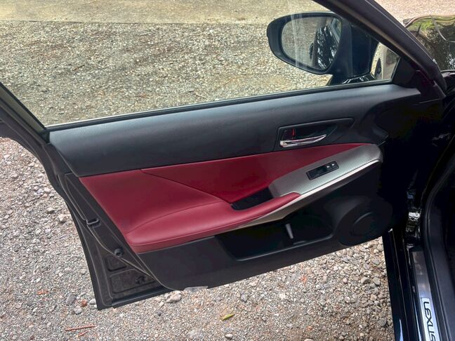 【自社ローン】頭金なし、保証人なし、最大84回までOKです。他でローンの審査が通らなかった方も審査の対象です。仮審査のお申し込みは公式ライン@567fslwuを登録してください。