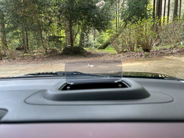 仮審査は公式LINEから簡単にお申し込み頂けます。LINEで上記QRコードを読み込んでお気軽にお申し込みください。LINE ID検索の場合は@567fslwuです。