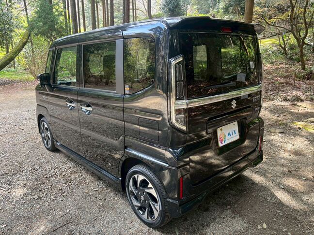 仮審査は公式LINEから簡単にお申し込み頂けます。LINEで上記QRコードを読み込んでお気軽にお申し込みください。LINE ID検索の場合は@567fslwuです。