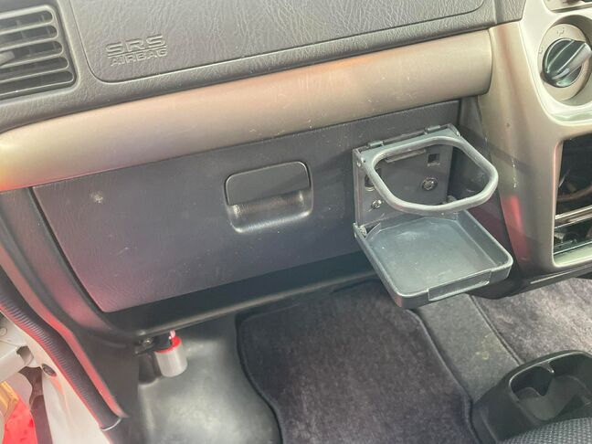 ドリンクホルダーがあり快適ドライブ♪