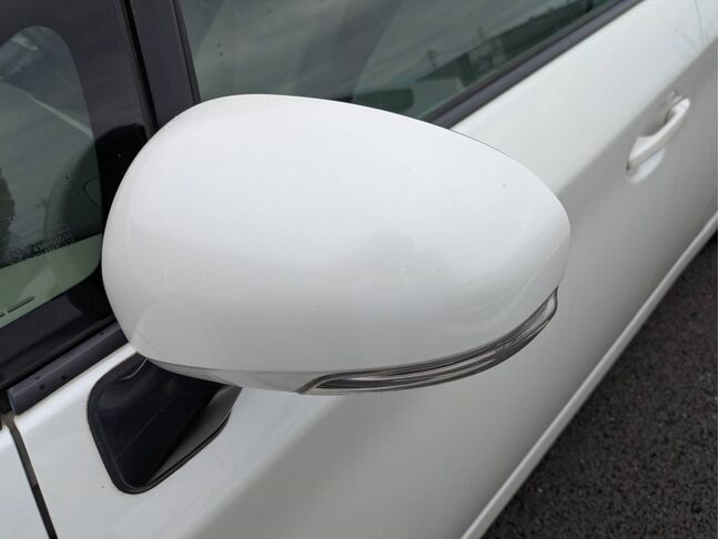 電車でお越しの際は、TXみどりの駅が最寄りとなります。事前にお電話頂ければお迎えに参ります。