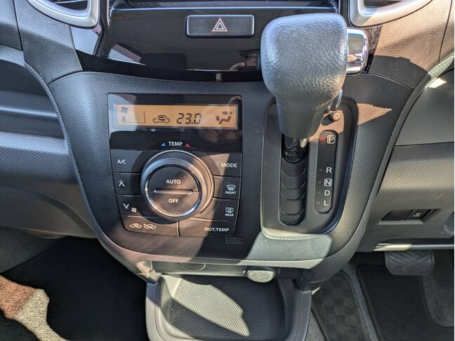 自社ローンや信用回復ローンに対応しております。審査が通らなかった方や不安のある方も、状況に応じて無理のないプランをご提案いたします。お気軽にご相談ください。