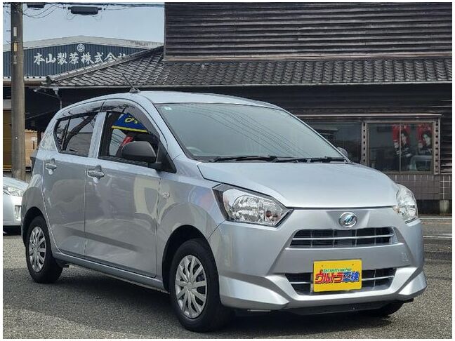 当店のお車をご覧いただきましてありがとうございます。お車についてのご質問やお見積りのご依頼、ご購入にあたってのご相談などお気軽にお問い合わせ下さい！