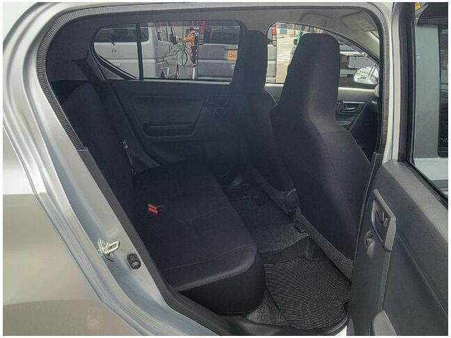 すぐにご来店頂けない場合や遠方にお住まいの方、車両状態の詳細が知りたい方はお気軽にご連絡下さい♪