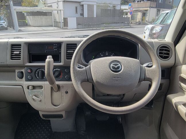 当店のお車をご覧いただきましてありがとうございます。お車についてのご質問やお見積りのご依頼、ご購入にあたってのご相談などお気軽にお問い合わせ下さい！