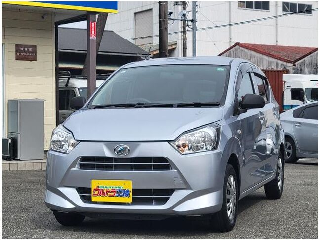 当店のお車をご覧いただきましてありがとうございます。お車についてのご質問やお見積りのご依頼、ご購入にあたってのご相談などお気軽にお問い合わせ下さい！