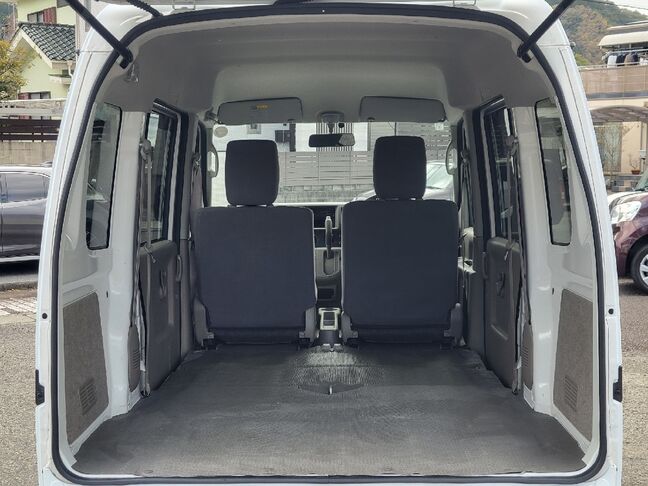 すぐにご来店頂けない場合や遠方にお住まいの方、車両状態の詳細が知りたい方はお気軽にご連絡下さい♪