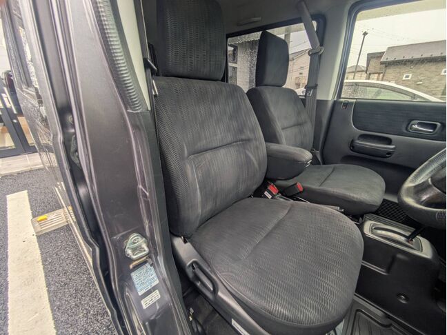 自社ローンや信用回復ローンに対応しております。審査が通らなかった方や不安のある方も、状況に応じて無理のないプランをご提案いたします。お気軽にご相談ください。