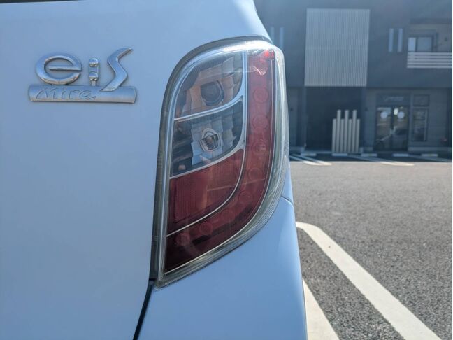 買取からの直販にて極限までこだわった仕入れで低価格を実現！！低価格で良質なお車を是非、ご覧ください。