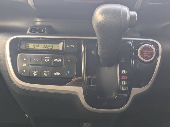 自社ローンや信用回復ローンに対応しております。審査が通らなかった方や不安のある方も、状況に応じて無理のないプランをご提案いたします。お気軽にご相談ください。