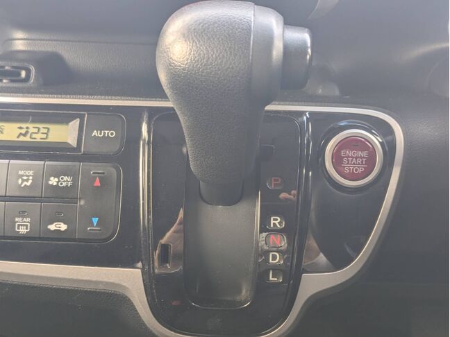 自社ローンや信用回復ローンに対応しております。審査が通らなかった方や不安のある方も、状況に応じて無理のないプランをご提案いたします。お気軽にご相談ください。