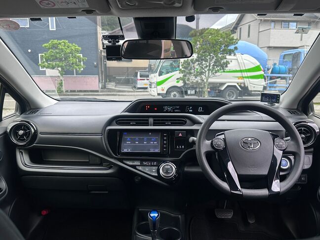 当店のお車をご覧いただきましてありがとうございます。お車についてのご質問やお見積りのご依頼、ご購入にあたってのご相談などお気軽にお問い合わせ下さい! 当店のお車をご覧いただきましてありがとうございます。お車についてのご質問やお見積りのご依頼、ご購入にあたってのご相談などお気軽にお問い合わせ下さい!