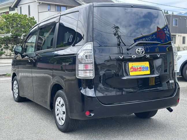 当店のお車をご覧いただきましてありがとうございます。お車についてのご質問やお見積りのご依頼、ご購入にあたってのご相談などお気軽にお問い合わせ下さい！