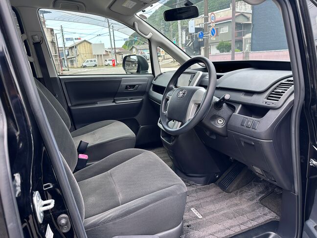 当店のお車をご覧いただきましてありがとうございます。お車についてのご質問やお見積りのご依頼、ご購入にあたってのご相談などお気軽にお問い合わせ下さい！