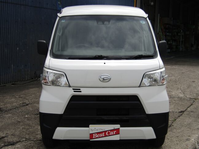 お気に入りの1台を探すお手伝いをいたします。展示車両もご用意しておりますので是非1度お立ち寄りください！