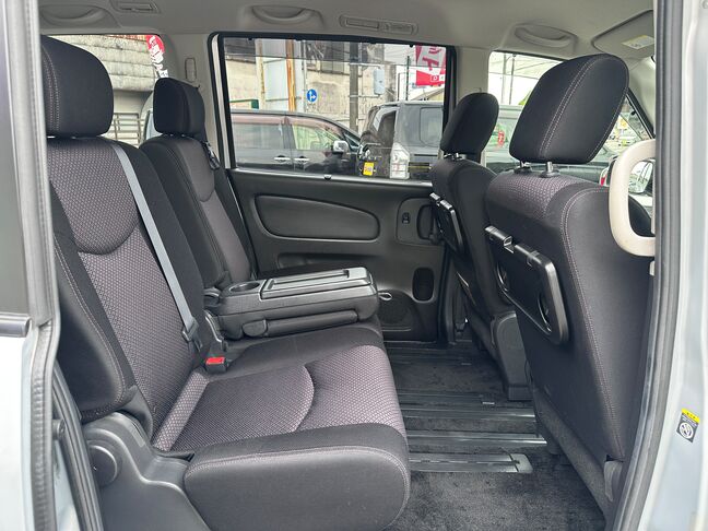 当店のお車をご覧いただきましてありがとうございます。お車についてのご質問やお見積りのご依頼、ご購入にあたってのご相談などお気軽にお問い合わせ下さい！