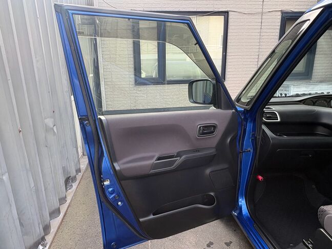 軽自動車なら、どんな状態のお車でも1万5千円でお引き受け致します。