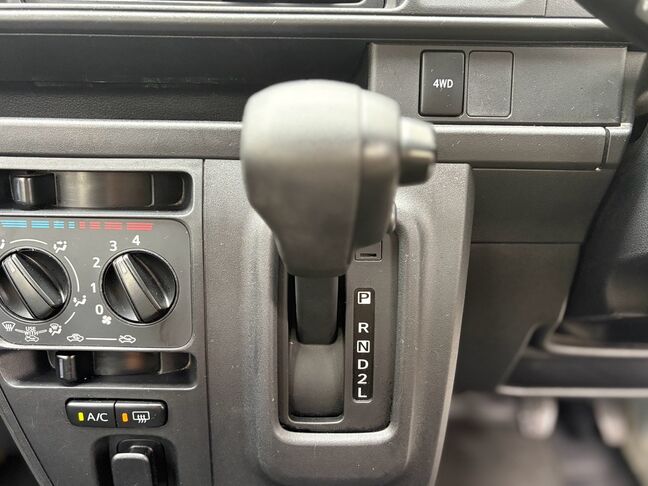 タイヤ＆ホイール、バッテリー等格安にてご提供致します。お気軽にお声がけください。