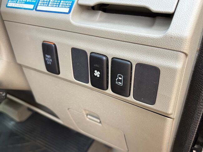 車検、板金、オイル交換等何でもご相談下さい。