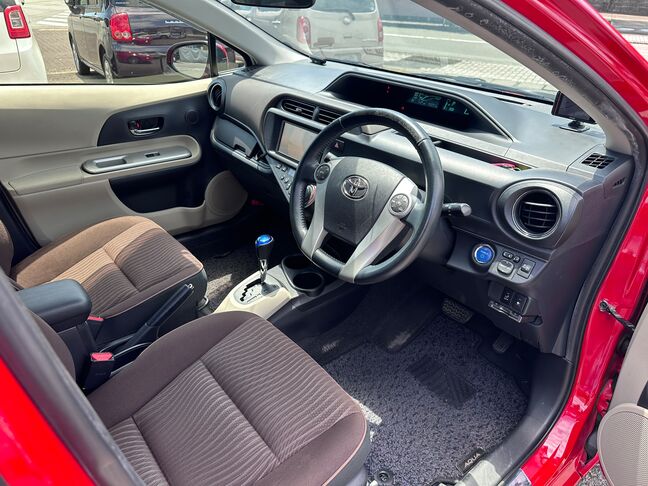 当店のお車をご覧いただきましてありがとうございます。お車についてのご質問やお見積りのご依頼、ご購入にあたってのご相談などお気軽にお問い合わせ下さい！