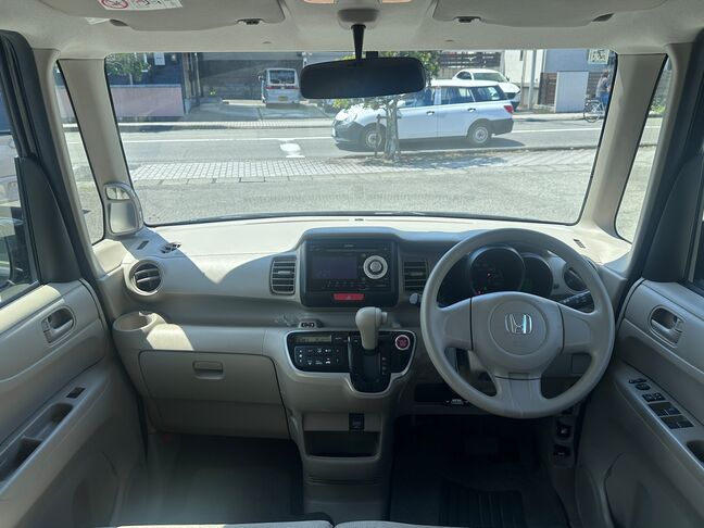 当店のお車をご覧いただきましてありがとうございます。お車についてのご質問やお見積りのご依頼、ご購入にあたってのご相談などお気軽にお問い合わせ下さい！