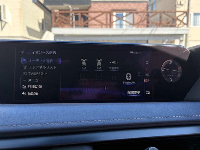 当店ではお急ぎのお客様に無料でレンタカーをお貸出ししております。ご契約後、即日引渡しOKです。