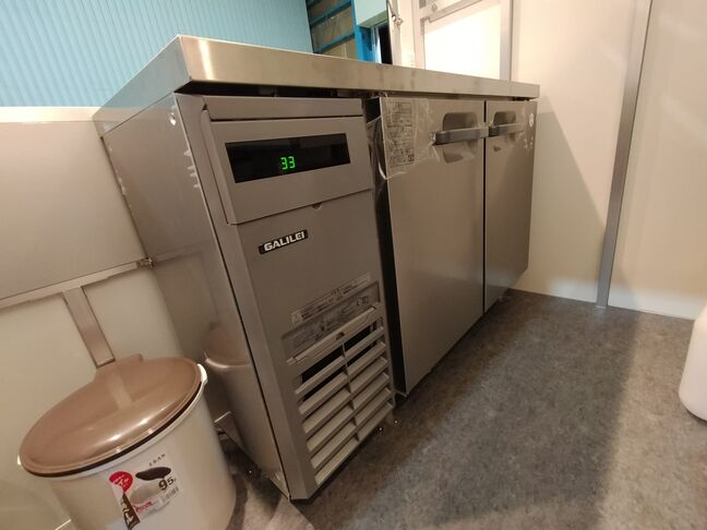 目玉の冷蔵庫です！！