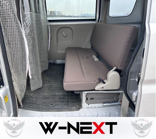 三菱 ミニキャブバン 荷室