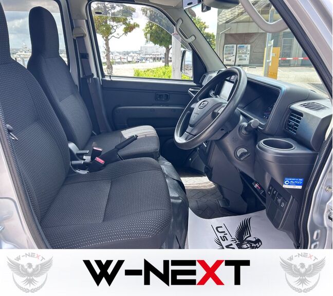 ダイハツ ハイゼットカーゴ 車内・運転席まわり
