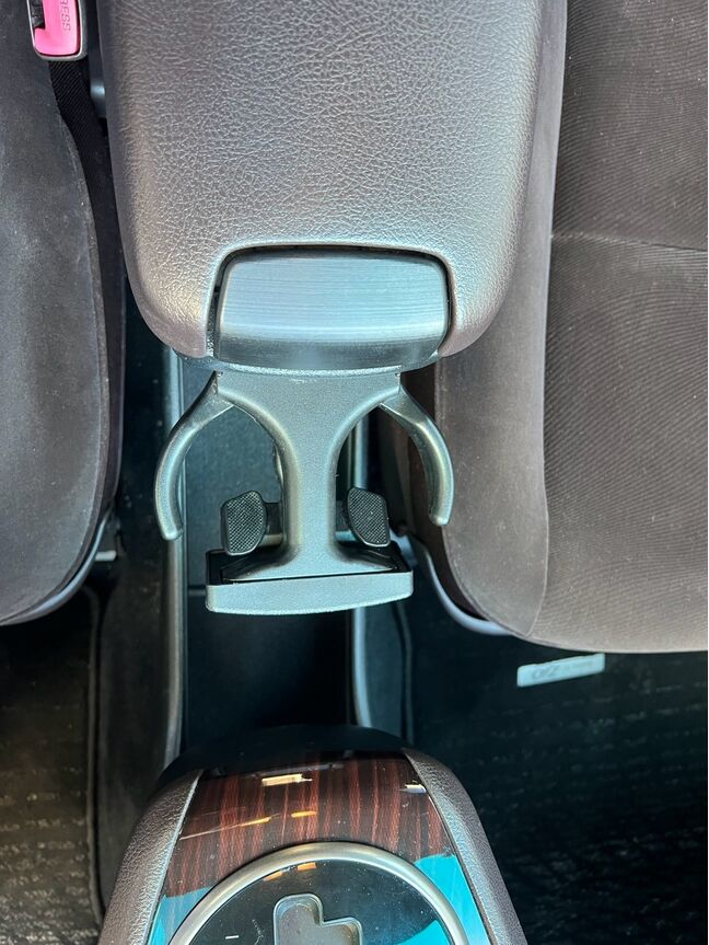 普通自動車なら、どんな状態のお車でも4万円以上でお引き受け致します。