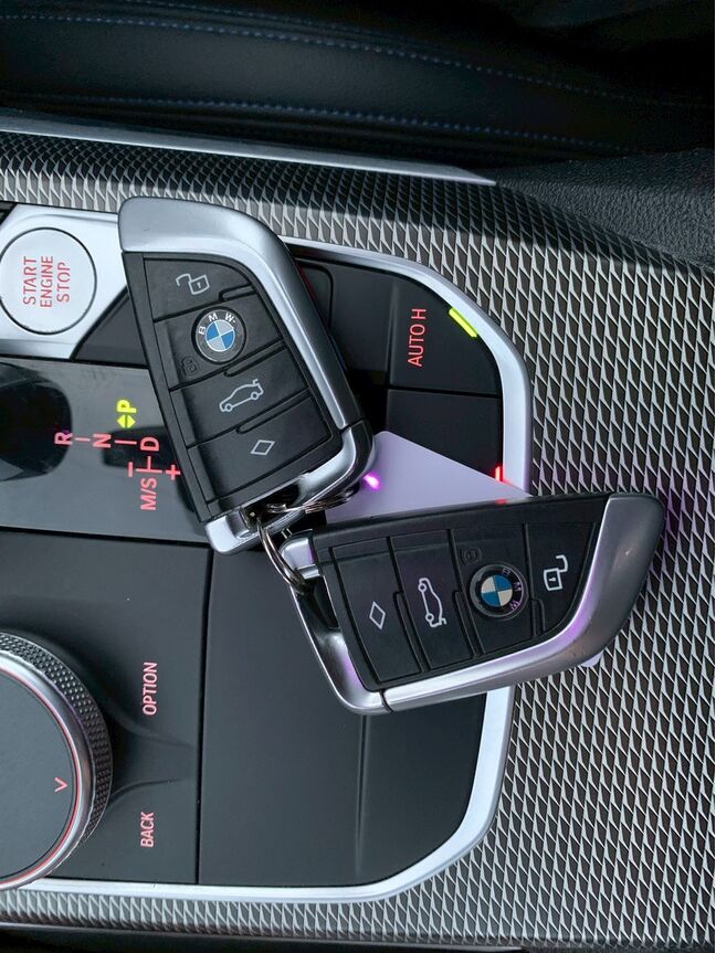 【全国へ納車可能】遠方の方でもご購入頂けるように陸送輸送を安価なお値段で承っています。【返品保証有り】ご遠方のお客様には一週間の返品保証付きです。