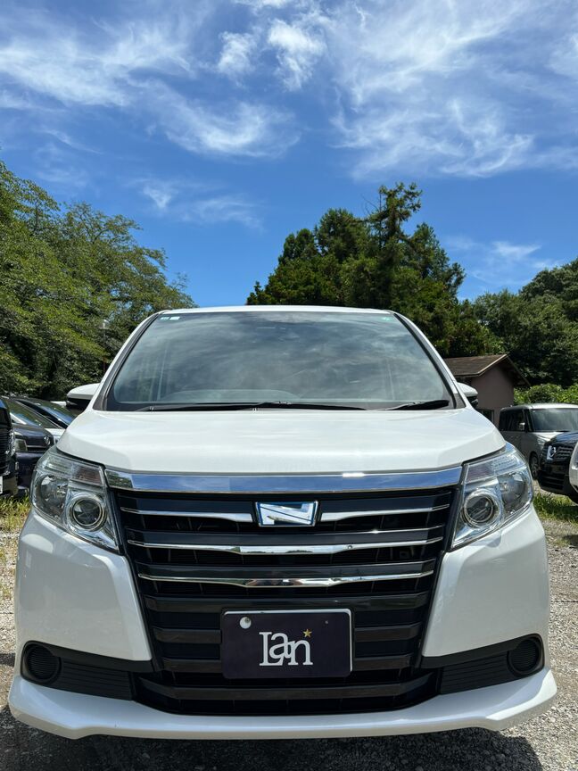 人気色の白色ボディ、大きな目立つ傷もなく綺麗な状態です！